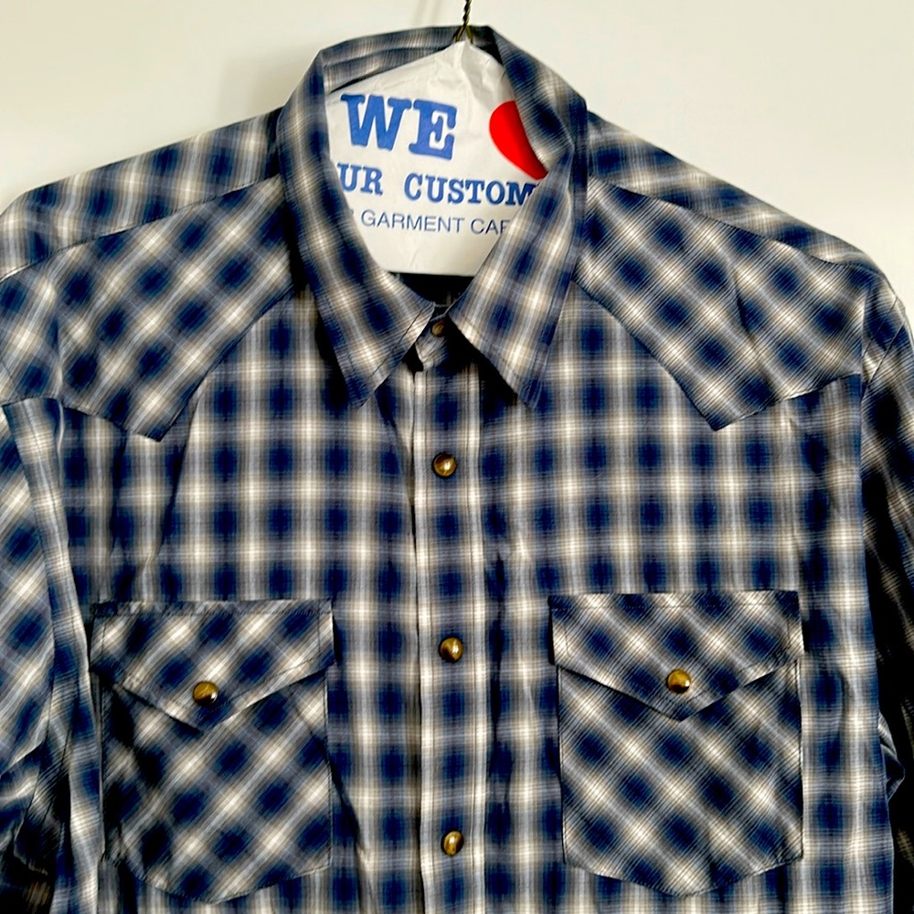 Pendleton western plaid pearl-button shirt in XL!